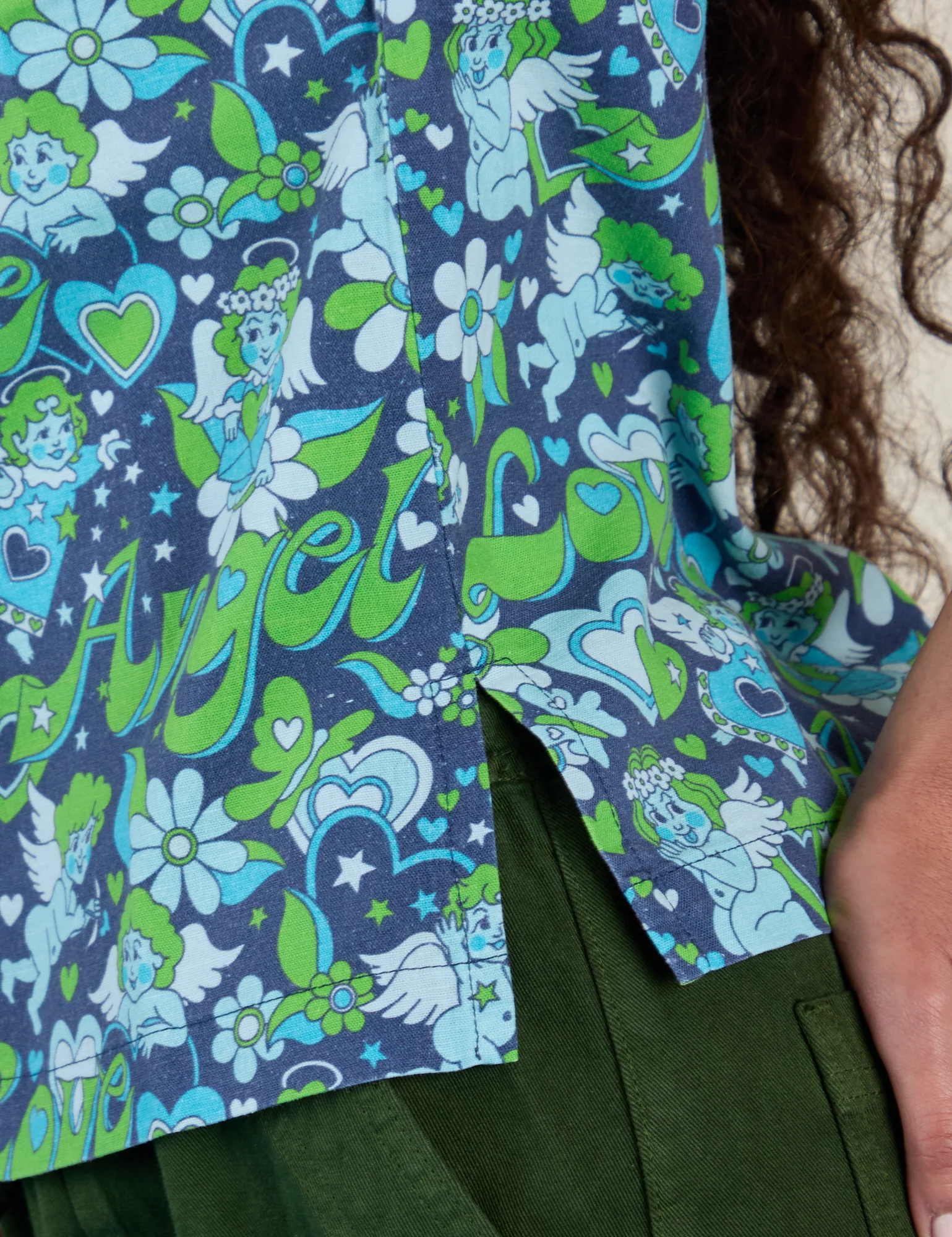 Angel Print Pantry Button-Up - Image 9