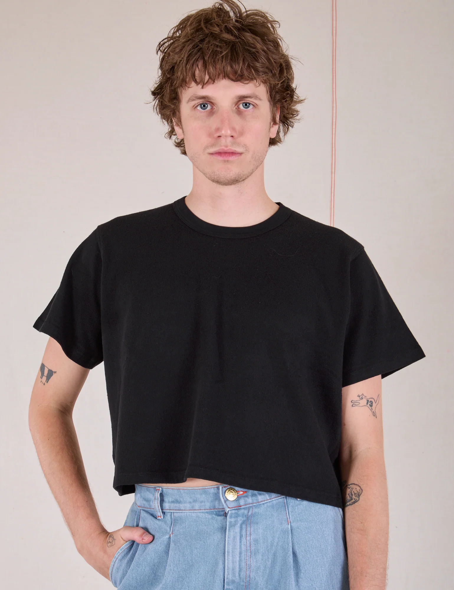 Cropped Burly Tee - Basic Black - Image 14