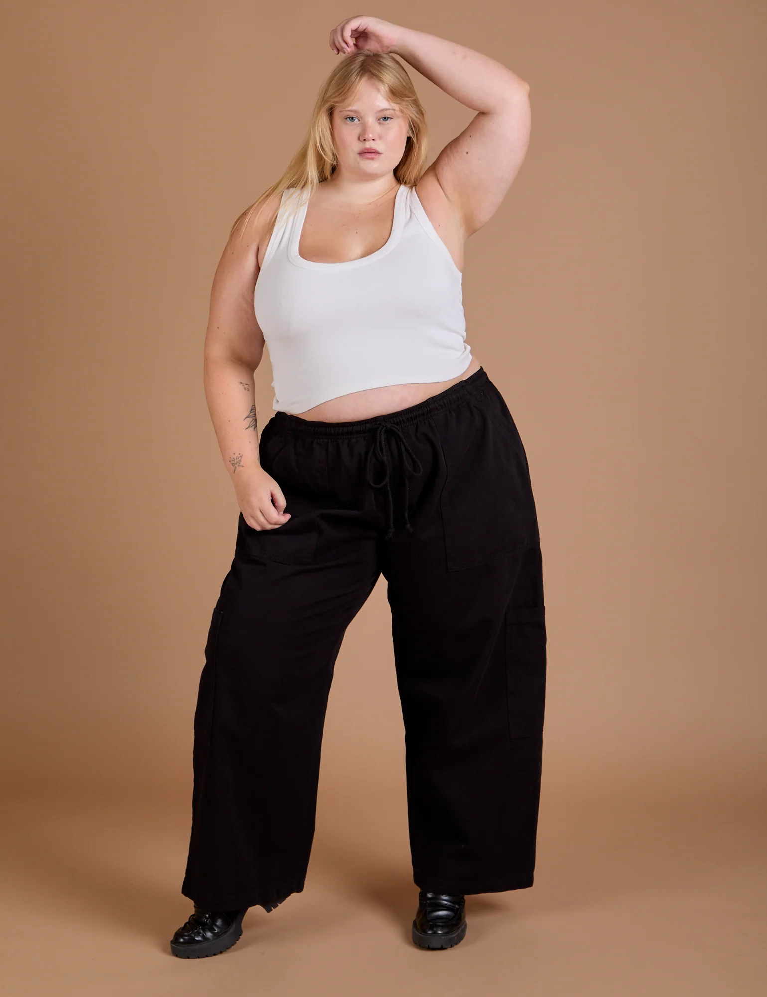 Drop Pocket Cargo Pants - Basic Black - Image 10