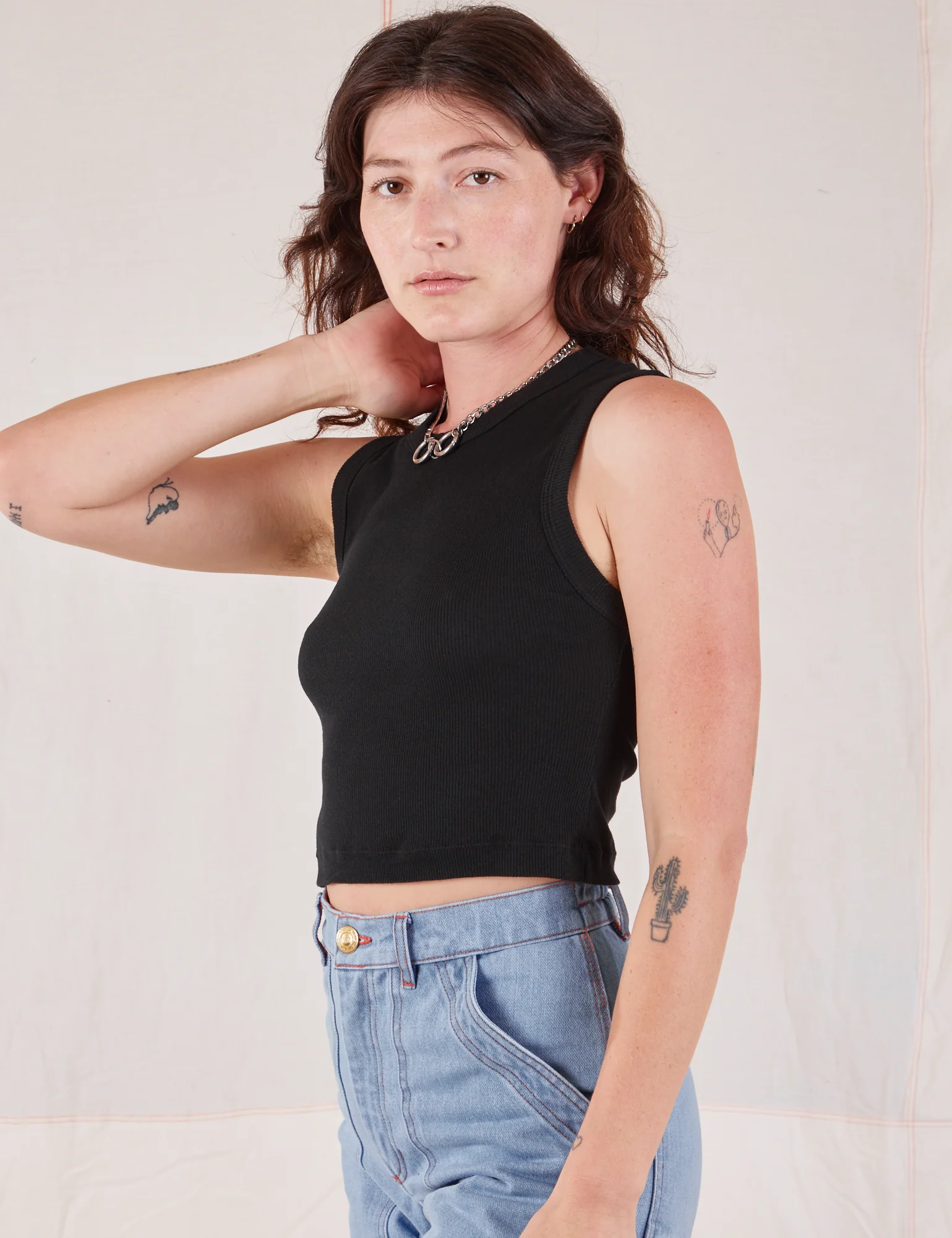 Muscle Tee - Basic Black - Image 16