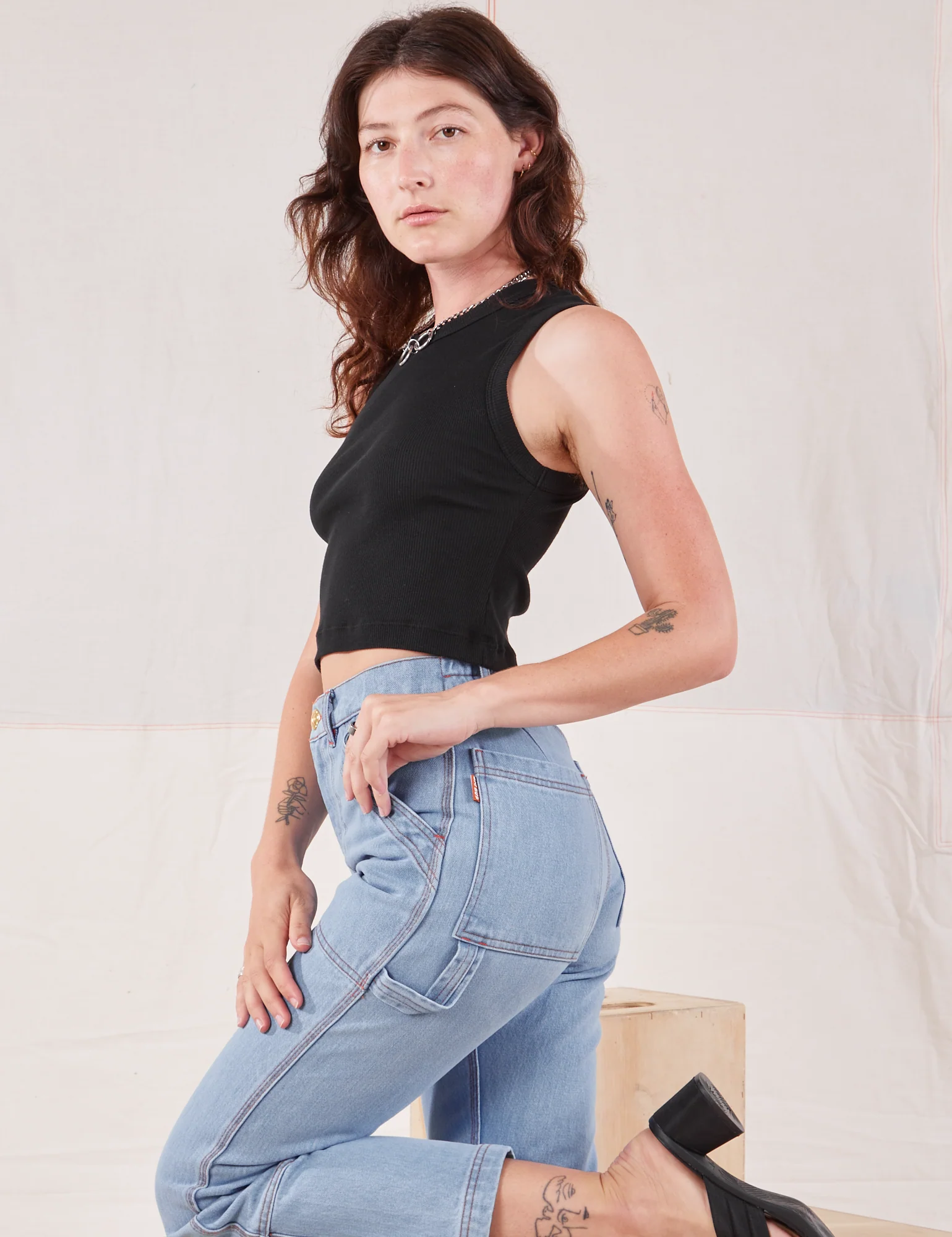 Muscle Tee - Basic Black - Image 18