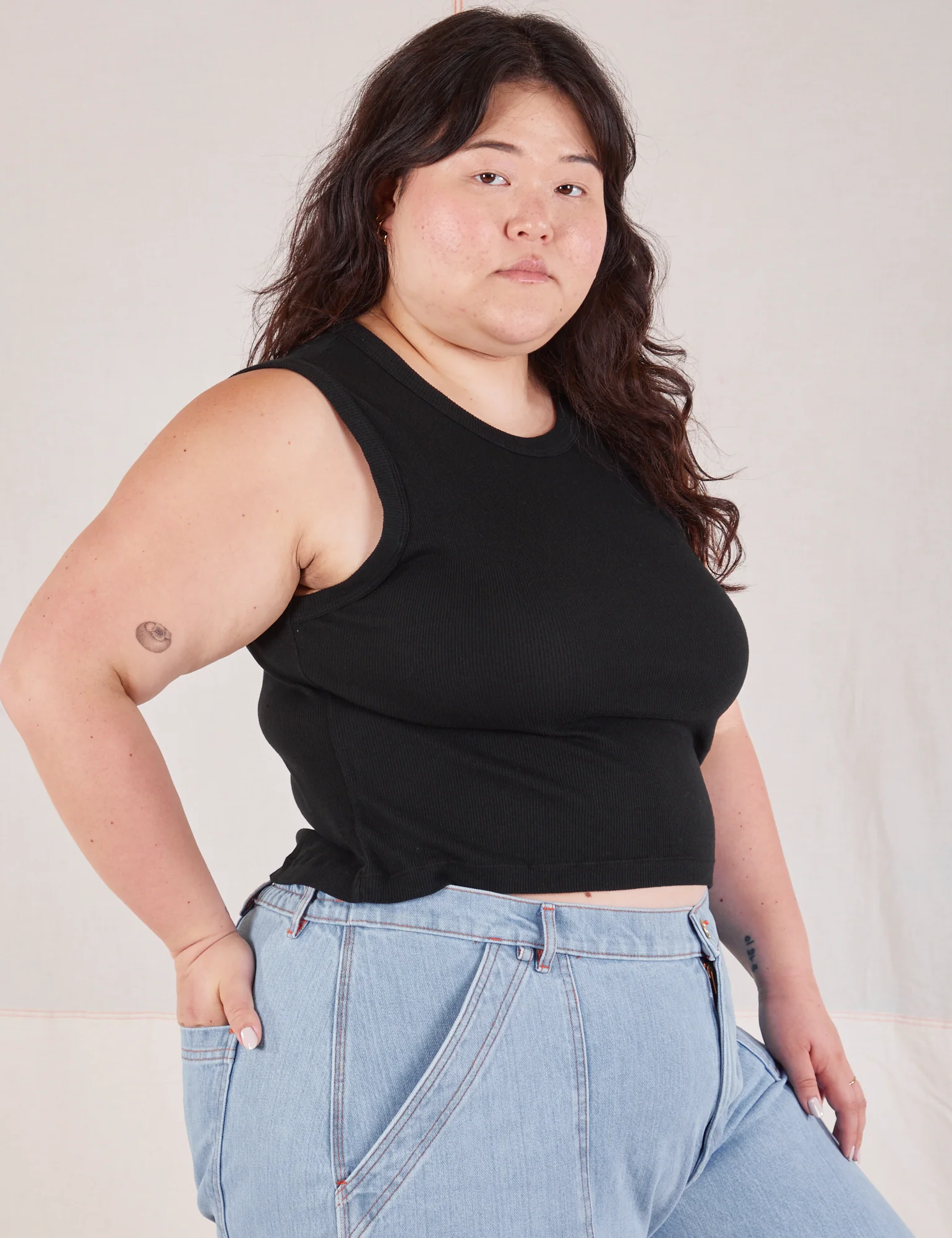 Muscle Tee - Basic Black - Image 20